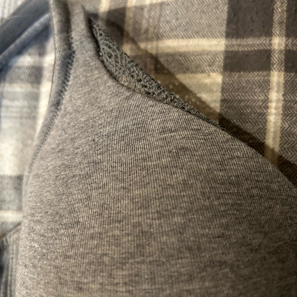 Never worn - Picture 2 of 3